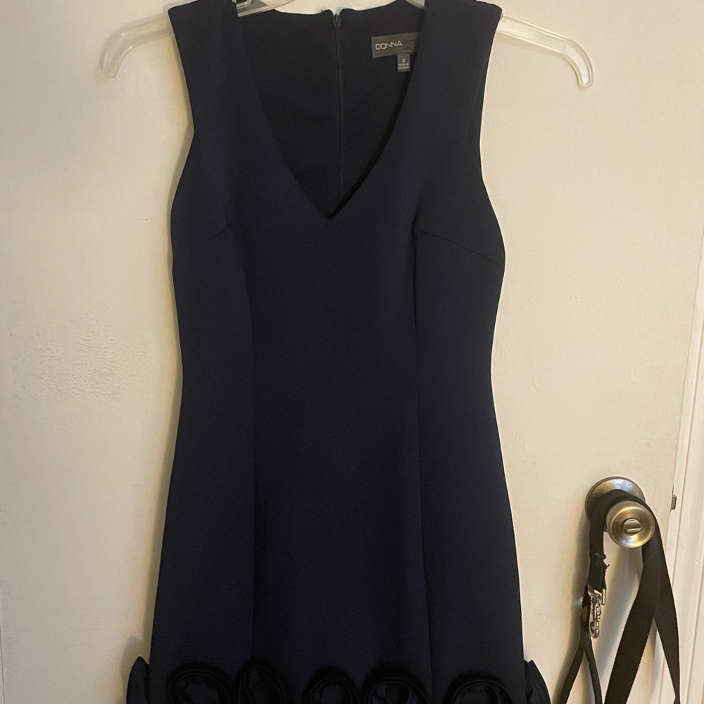 Donna Ricco Ruffle Shift Dress